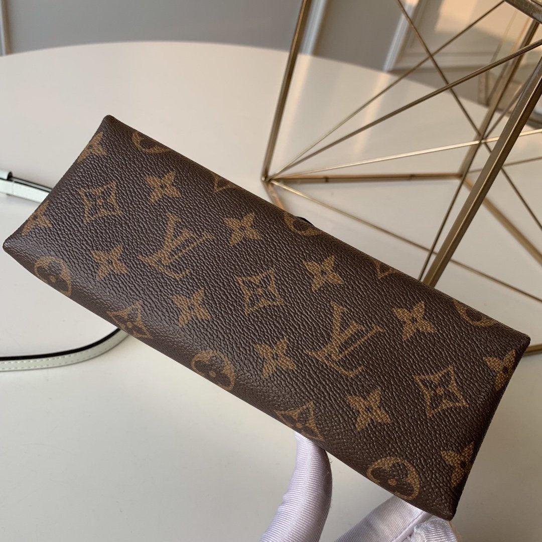 Louis Vuitton LOCKY BB Bag