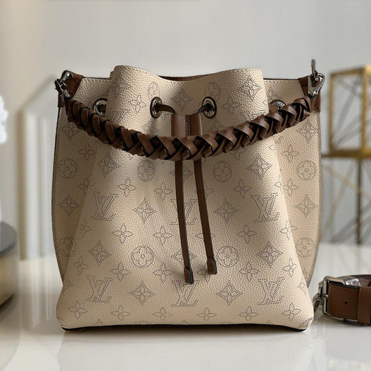 Louis Vuitton MURIA