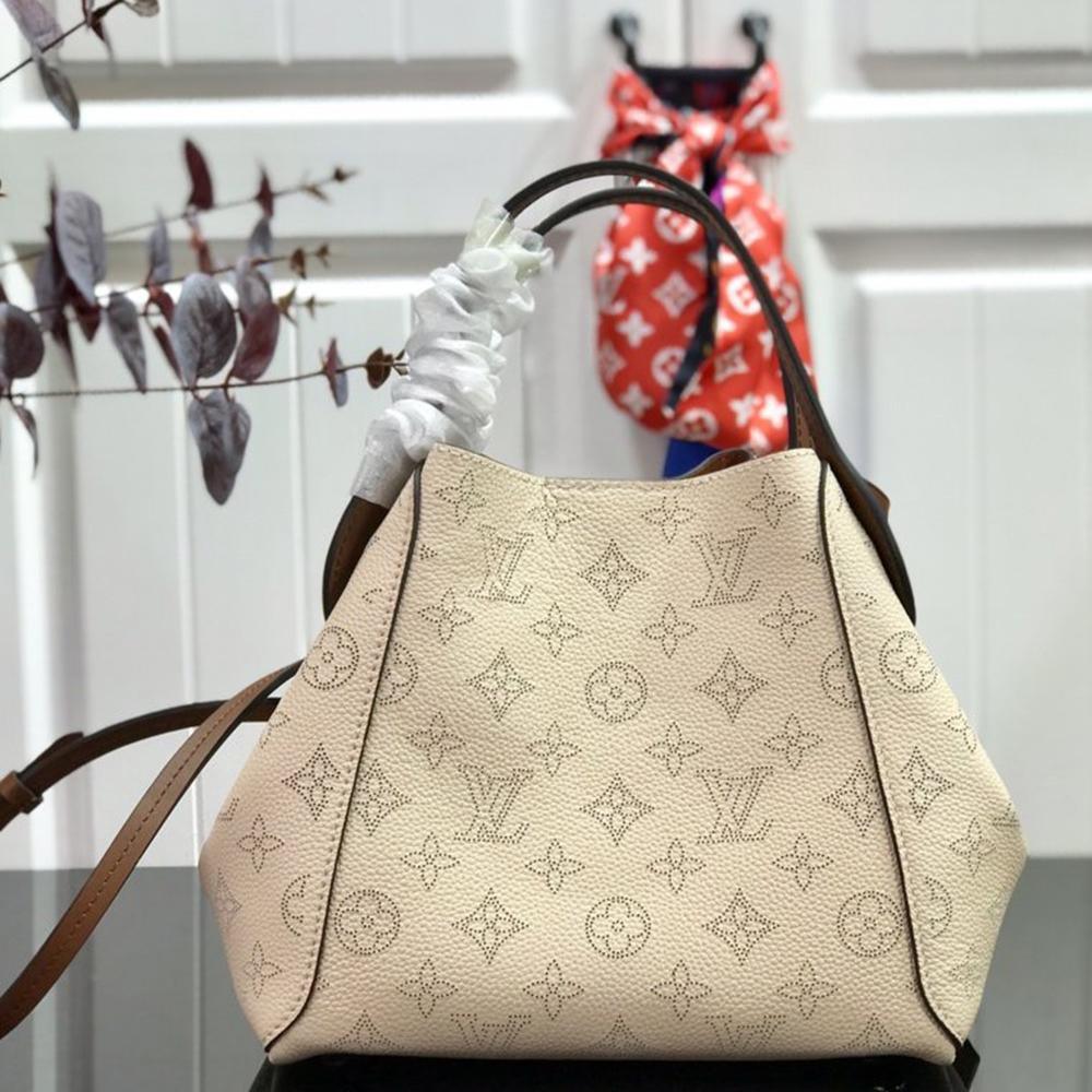 Louis Vuitton HINA PM