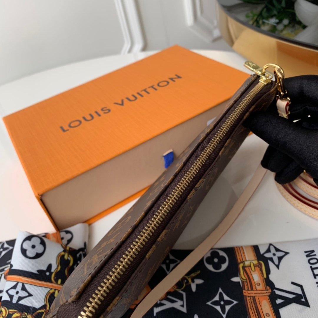 Louis Vuitton POCHETTE ACCESSOIRES