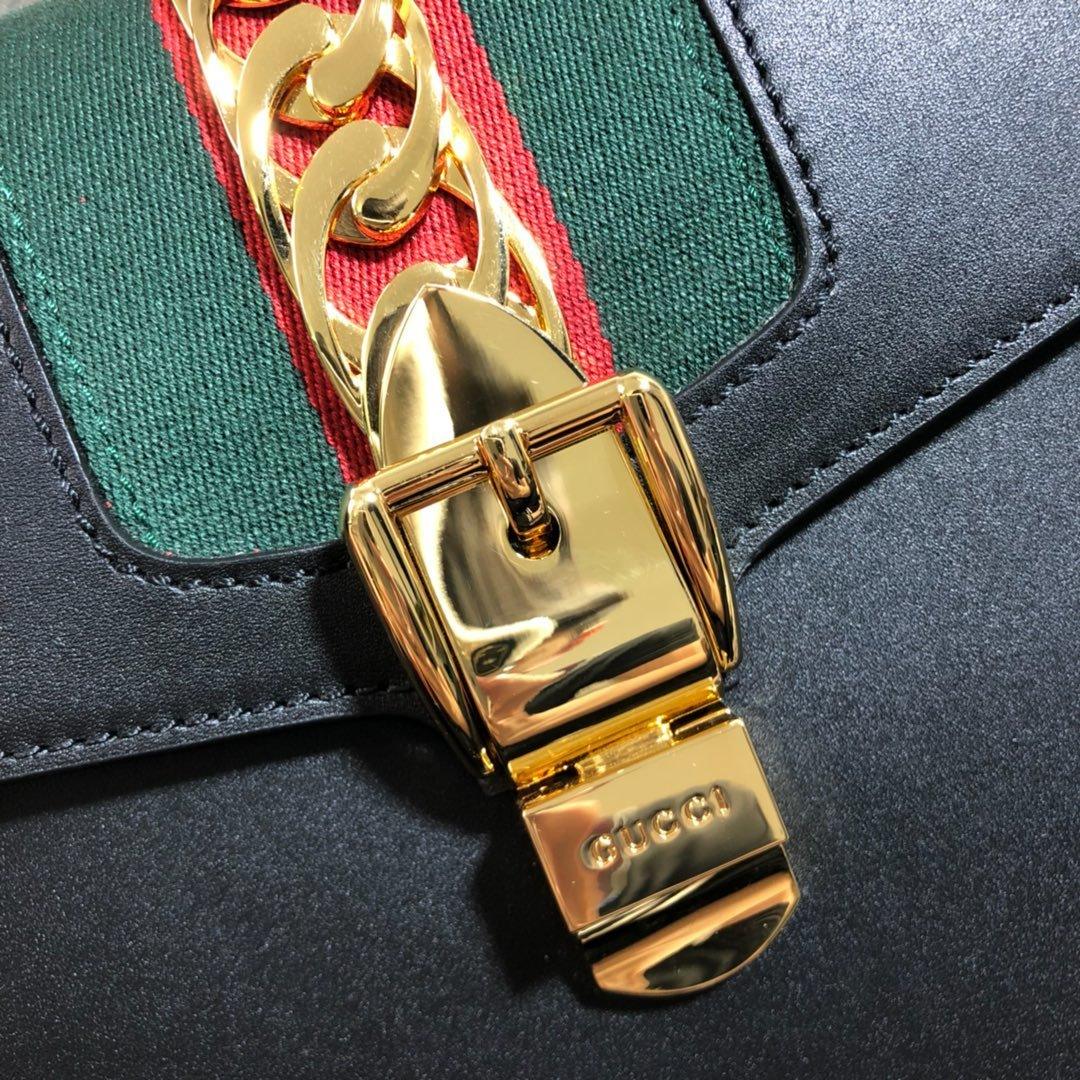 Gucci GG Sylvie Leather Medium Top Handle Bag