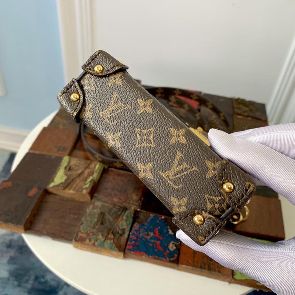 Louis Vuitton VERTICAL TRUNK POCHETTE