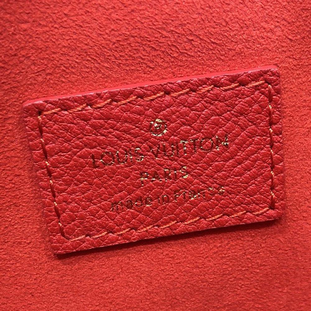 Louis Vuitton VICTOIRE