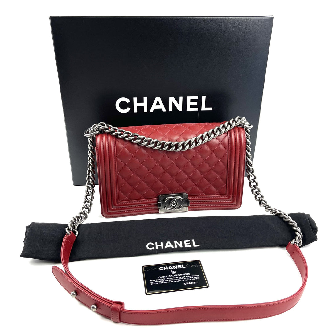 CHANEL Medium Boy Bag - Red