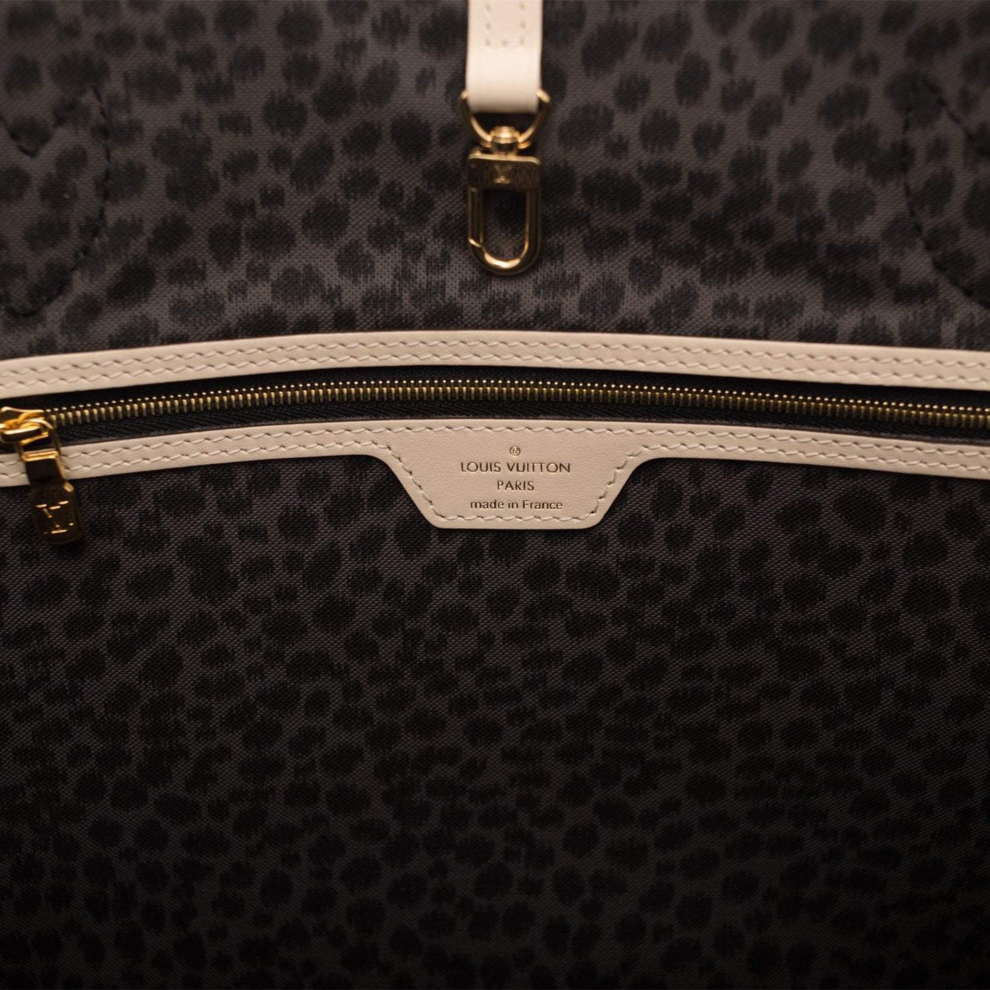 Louis Vuitton Cream Wild At Heart Giant Monogram Neverfull MM