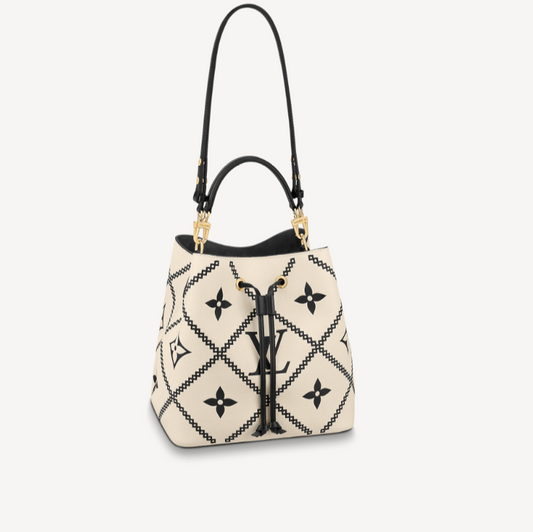 Louis Vuitton Cream NeoNoe MM M46023