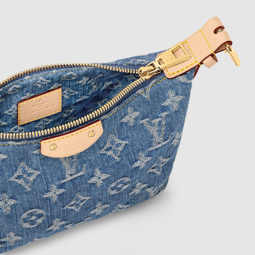 Louis Vuitton Hills Pochette M82949