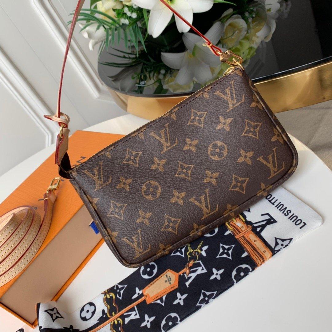 Louis Vuitton POCHETTE ACCESSOIRES