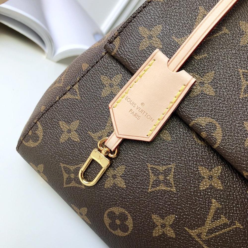 Louis Vuitton CLUNY BB