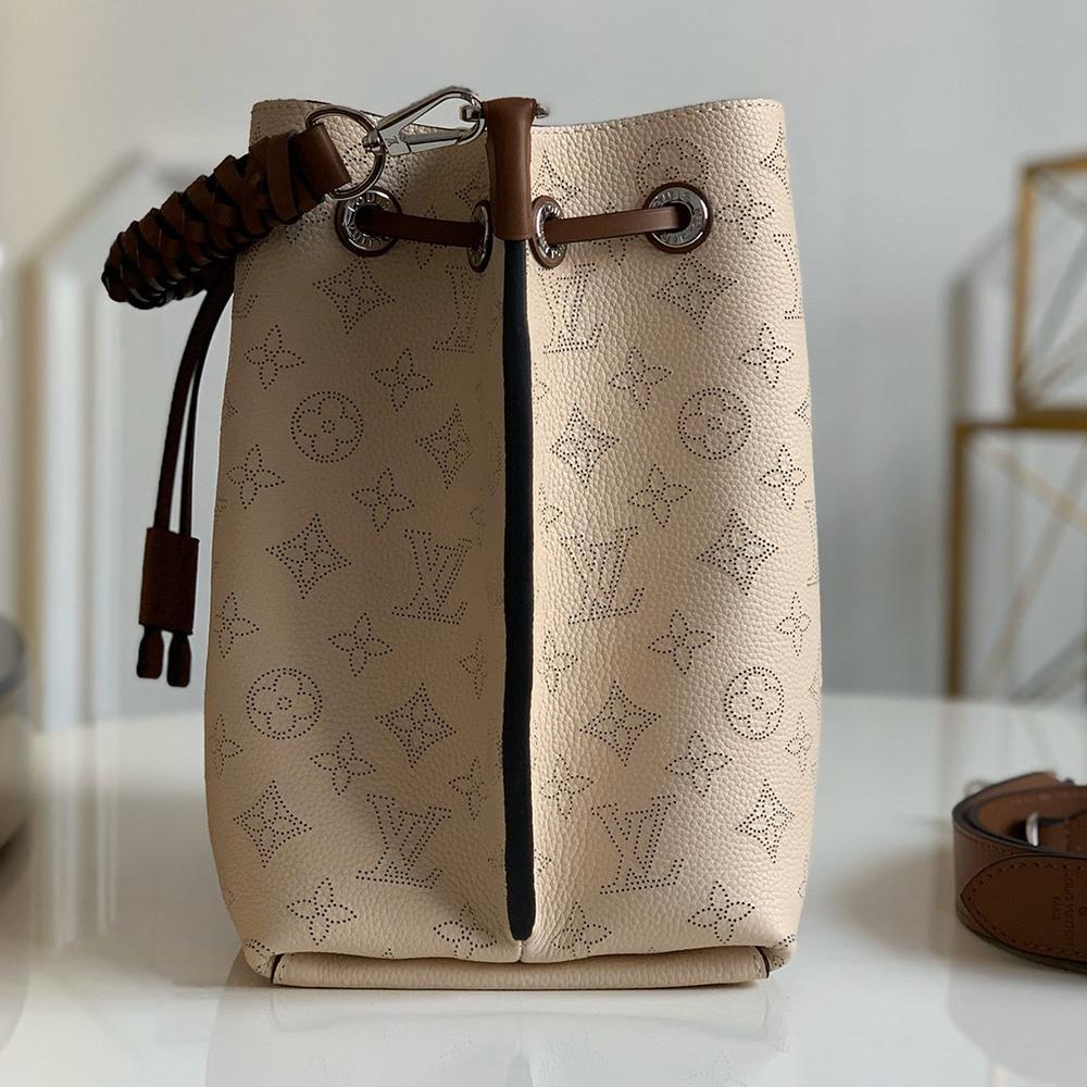 Louis Vuitton MURIA