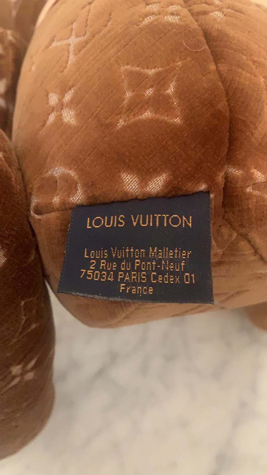 Louis Vuitton Doudou Teddybear GI0616