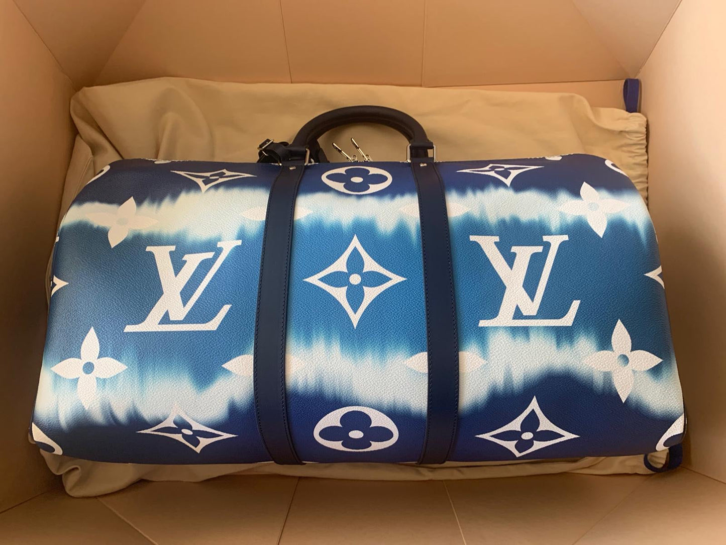 Louis Vuitton Keepall Bandouliere 50 LV Escale