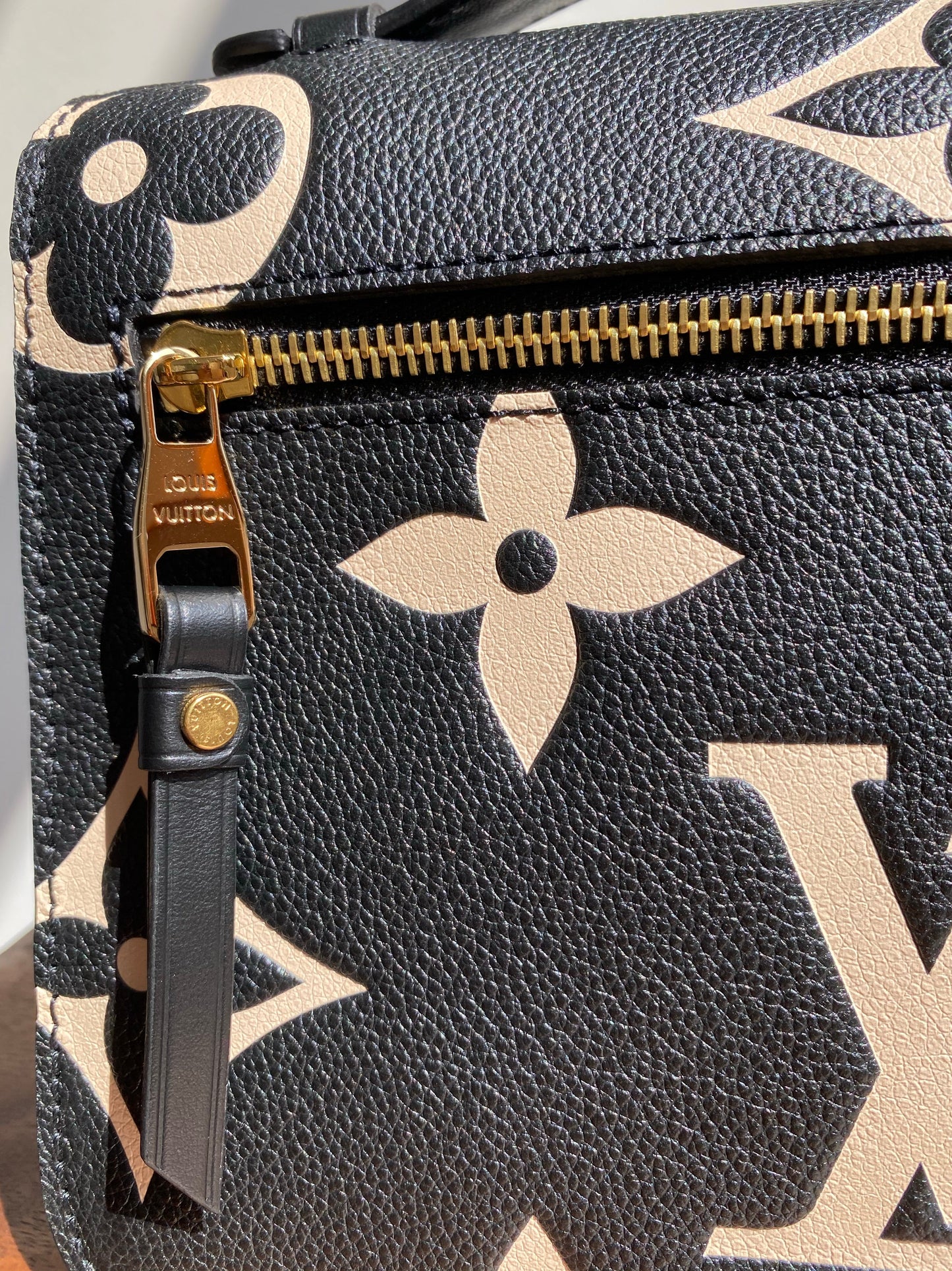 Louis Vuitton LV Crafty Pochette Metis M45385