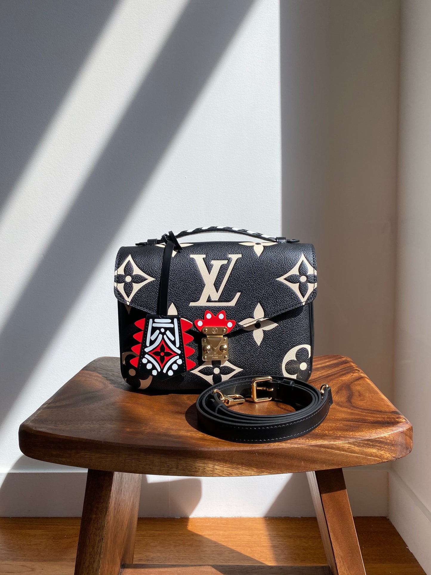 Louis Vuitton LV Crafty Pochette Metis M45385