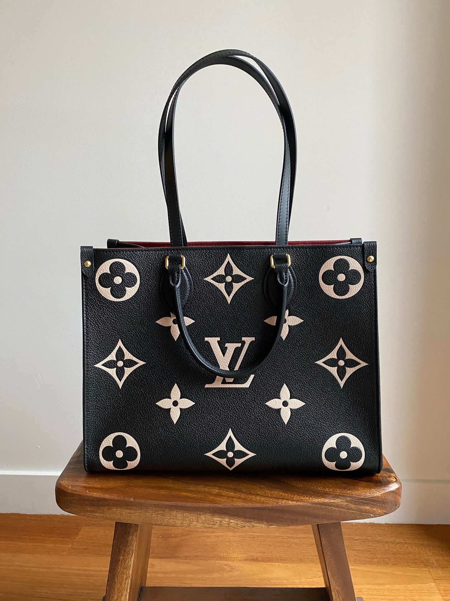 Louis Vuitton Empreinte OnTheGo GM M45495