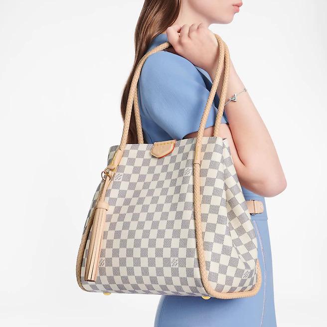 Louis Vuitton PROPRIANO