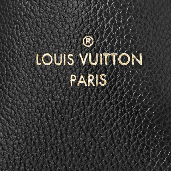 Louis Vuitton SURÈNE MM